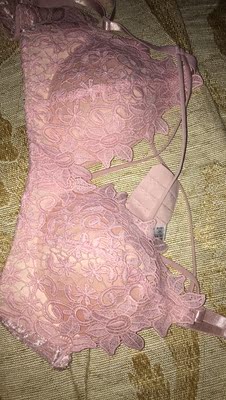 漂亮。很喜欢。第二次购买了。因为上次买的不见了。所以我又买了一件