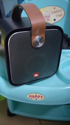 如何评价揭秘天猫魔屏A1和坚果SC投影仪那个好，单从外观看，哪款更亲民