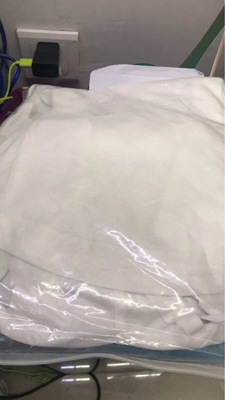 衣服很好 是我要的薄款 实体店试了要69，这个质量可能有点点不同 但是效果一样的。