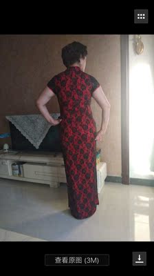 衣服很漂亮，跟图片一样，很喜欢