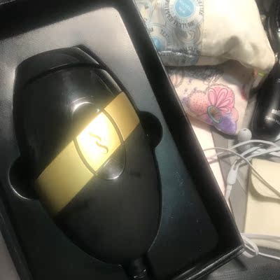 用起来很方便，脱毛很快速，也不大疼，本毛毛女孩很喜欢！卖家客服也很好，一开始赠的眼睛坏了立马又寄了新的来！