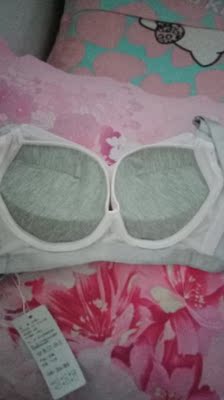 宝贝不错穿上很舒服也很漂亮