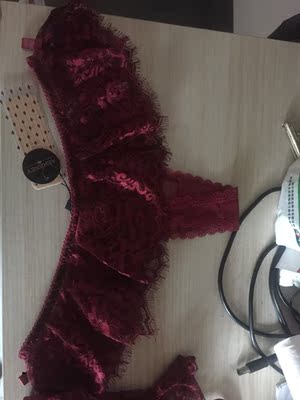 东西很性感,摸起来手感也还可以,下次继续来买 东西很性感,摸起来手感也还可以,下次继续来买