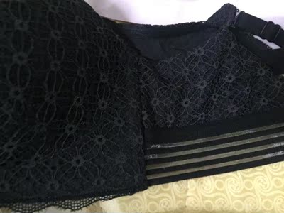 这次买了几家点的内衣，这款是最满意的，好舒服啊 感觉好轻啊 没有束缚感，穿起来很合适，不错哦