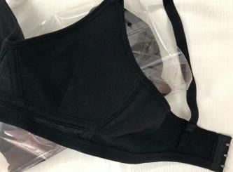 橇，很不错，姑娘们！添茄公,总~号【刚合适】再去买，便宜了一半，超级给力！！！！排在最上面的那个才是哦，试穿下大小合适面料柔软舒适，非常满意，穿着很舒服，快递很给力，质量不错，作工很精细，质量不错质量不错，很合身，贴身，不嘞肉。试穿下大小合适面料柔软舒适，非常满意，纯棉的透气性好，款式也好看，布料很好，做工很精致。物流很快，已经是回头客了，物流很快，包装严实，客服推荐的大小也合适，如需要会回购的，客服也很好，快递我备注发中通，聚拢效果好，很喜欢，质量做工很好，不变形透气，作工很精细，好评，颜色好看，看的特别干净，颜色我非常喜欢，穿着也挺舒服。