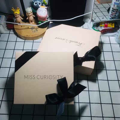 好神奇…买了两家,结果盒子撞衫了,撞衫不可怕,套路还是一样的…但是另一家的盒内感觉更高大上些 好神奇…买了两家,结果盒子撞衫了,撞衫不可怕,套路还是一样的…但是另一家的盒内感觉更高大上些