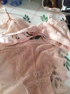 宝贝质量很好，穿起来也舒适，很喜欢，卖家物流也很快，发货速度快，下次还会再来买