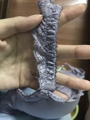 挺好的 特别合适 没有空杯 嘻嘻 小胸专属～