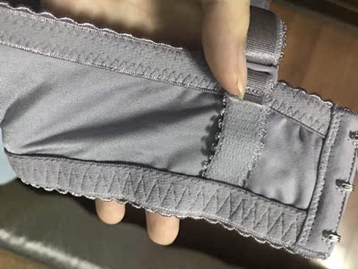 挺好的 特别合适 没有空杯 嘻嘻 小胸专属～