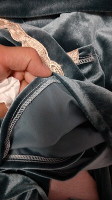 是我喜欢的款式，面料也很舒服，打开没有异味，尺码也很合适，没有色差，洗了一下也不掉色，总之五星好评！