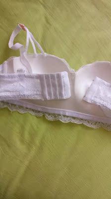 很满意穿上也很舒服，物流也很快，下次还来你家购买，肩带随意调节