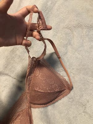 很意外,穿了两次烂了 很意外,穿了两次烂了