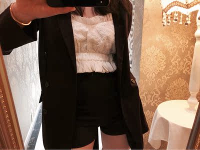 棉布的，很喜欢啦。摸起来质量不错，版型也很好 肩带长了，要是肩带质量再好点就完美了 160cm、50kg正好