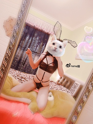 很有艺术感的兔子服，很喜欢！