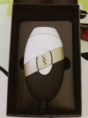 Repo来啦！过海关真快啊&hellip;开箱一共四件，机器很轻很小，我觉得能量对我来说完全够用了&hellip;大的可能会痛&hellip;我是打得很细密，然后重复打得次数比较多，收货到现在用了两次，觉得长期用下去应该会有效果的！期待不当大闸蟹的那天嘿嘿！