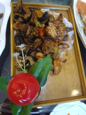 揭秘分析创维65V9E和65M9电视那个好，通过数据看真相，哪款更好