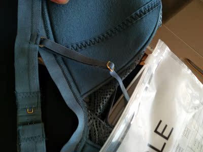 宝贝收到了和图上一样一样的，很性感质量也不错摸着很舒服，包装高大上