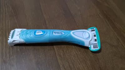 没想到电动声音这么大，吓到了！使用起来没有想象中方便。