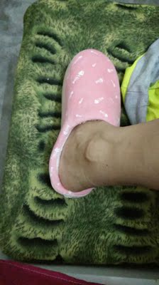 拖鞋收到了！挺暖和就是码数偏小一点！物美价廉。 糊涂一点，让自己的心随风而动，随雨而下，大事明白，小事糊涂。潇洒一点，让自己有一个好的心态，做人拿得起，做事放得下。 晚安咯！ 糊涂一点，让自己的心随风而动，随雨而下，大事明白，小事糊涂。潇洒一点，让自己有一个好的心态，做人拿得起，做事放得下。 晚安咯！