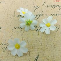 3cm small daisy emulated silk flower plastic flower small daisy small sun flower flowers head flower lawn flower hot sell