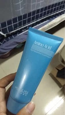 很不错啊。洗面奶用上很舒服。质量保证价格实惠哦。超级喜欢的。质量非常好，与卖家描述的完全一致，非常满意,真的很喜欢，完全超出期望值，发货速度非常快，包装非常仔细、严实，物流公司服务态度很好，运送速度很快，很满意的一次购物。下次一定还要再来这里购买哦。很不错哦。