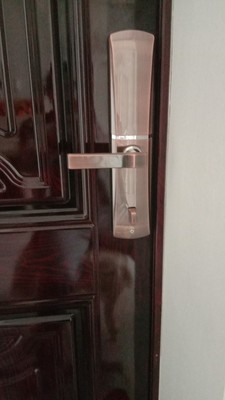 讨论工装师傅们三得利指纹锁质量如何，三得利指纹锁安全度有保障吗