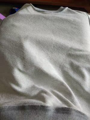 里面很粗糙，真心不是很喜欢，不过懒得退了