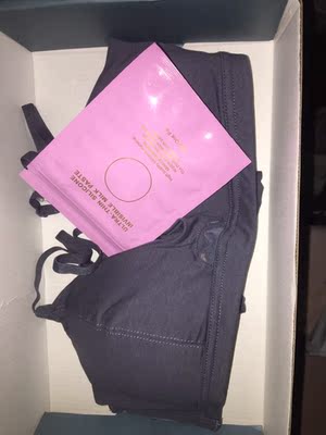 终于买到了期待已久的内衣?穿上很舒服！包装也特别好看！给个赞??