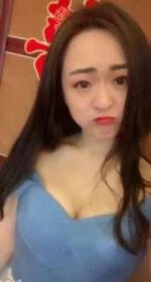 文胸收到了，很喜欢 包装也好 上面的蕾丝我很喜欢，很上档次 非常喜欢这样的文胸，面料柔软 很小清新的感觉，而且布料摸起来很舒服，而且是我最喜欢的无钢圈的内衣，没有肩带没有钢圈穿着很舒服，款式设计合理 颜色还挺漂亮的 非常喜欢。