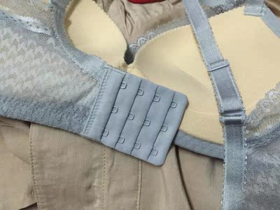 快递来的挺快的，东西收到的时候很开心，样子真的很好看(｡･&omega;･｡)ﾉ♡，颜色漂亮，很喜欢，料子很舒服，软软的，  试了试，很舒适， 大小刚刚好，开心，喜欢这个商品，下次还会再来的