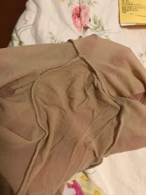 凑单买的，没有想到是无印良品的，不管是不是真的，这个价格买到还是比较划算的，就是现在天冷了不能穿了，来年再穿吧