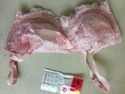 好好好好好好好，没色差，我滴少女心哪！款式好看，做工也不错，客服推荐尺码也准确，赞一个