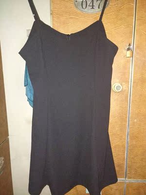 衣服很漂亮.穿着合身，五星好评