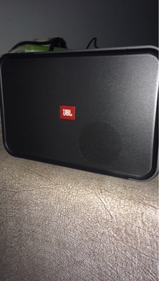 如何评价体验天猫魔屏S2和极米New Z4Air投影仪那个好，优缺点区别是，图文对比评测