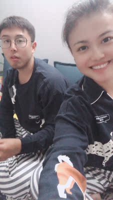 跟老公一人一套，太好看了。洗翻！