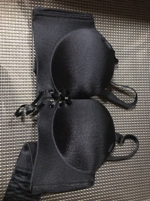 内衣收到了,物流和发货速度都很快。之前在这里买过一件灰色的,穿了之后感觉很好,关键是很聚拢很喜欢。还想再入一个肤色。 内衣收到了,物流和发货速度都很快。之前在这里买过一件灰色的,穿了之后感觉很好,关键是很聚拢很喜欢。还想再入一个肤色。