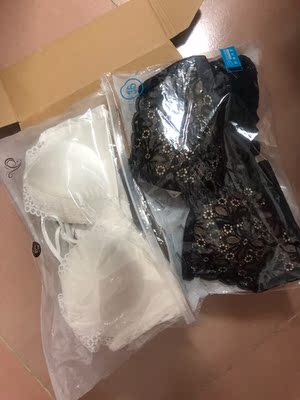 一下子买了两套。各位小仙女～～这是一个好评模板，不要看了下面都是废话。因为本仙女很懒不想每个宝贝都写好评，所以才模仿网友的好评模板，但是这个宝贝不管是质量还是款式都是本仙女喜欢的～～如果不喜欢、本仙女收到会很生气然后这个模板就会变成各种喋喋不体的吐槽，自然不会撒下这个好评给各位淘友一个参考。本宝贝还是极好的，来自一位懒省事的只爱购物不爱写评论只想换积分的仙女～～