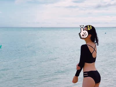 可以的 就是游泳时候胸口有点兜水 没有模特穿上那种性感哈哈 给穿成了甜美风 大概还是脸的问题! 可以的 就是游泳时候胸口有点兜水 没有模特穿上那种性感哈哈 给穿成了甜美风 大概还是脸的问题!