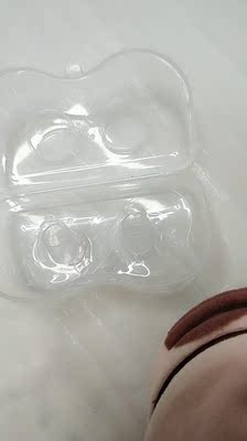 东西收到了，看着质量好好的，包装也是巨好的，有一个小盒子，非常喜欢！