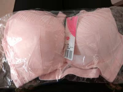 以前都是在门店买的。前段时间在这里买过一次,感觉很不错。这不赶上活动又来买了,质量很不错。我喜欢…… 以前都是在门店买的。前段时间在这里买过一次,感觉很不错。这不赶上活动又来买了,质量很不错。我喜欢……