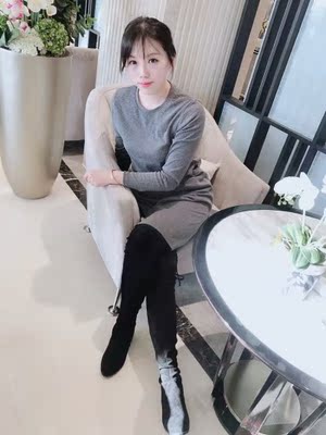 第一次接触这个牌子的靴子，下单买的是lowland款式的，纠结很久还是让客服姐姐帮我换了midland款的，不然我这个矮星人穿着不好看。靴子收到是正品无疑了，穿起来很时尚，整体气场增加了不少，和图片一样没有色差，质感好到爆，好的长靴值得被我推荐，哈哈哈哈