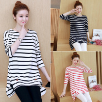 Fat mm long-sleeved T-shirt female mid-length spring and autumn new middle-aged mother striped cotton large size belly coat coat