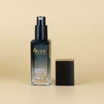 Xinrong Jade Snowy edge The fine Chinese liquid 30ml improves dark yellow dark and dull lumpy pigmentation