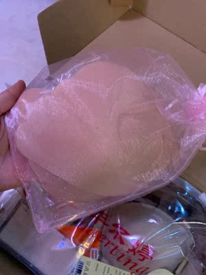 物流很快，月底婚礼用，希望稳妥，用完再来评价，现在无法描述