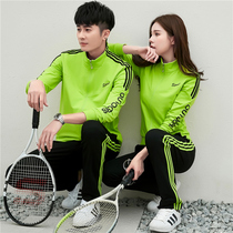 The new couple sports suit and leisure sportswear in the fall of 2022