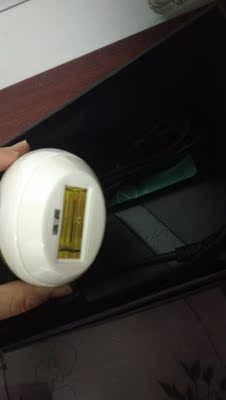 好用哈😄挺实惠的，不痛，温热，安全。带好护目镜，用完保湿。没有副作用的感觉，不会红皮肤。我毛发重，感觉长出来又变慢，坚持用几周吧。隔两天，很方便，不占用时间。。。