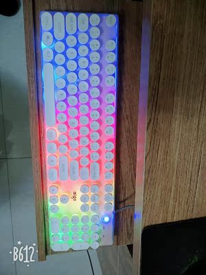 此用户没有填写评价。 此用户没有填写评价。