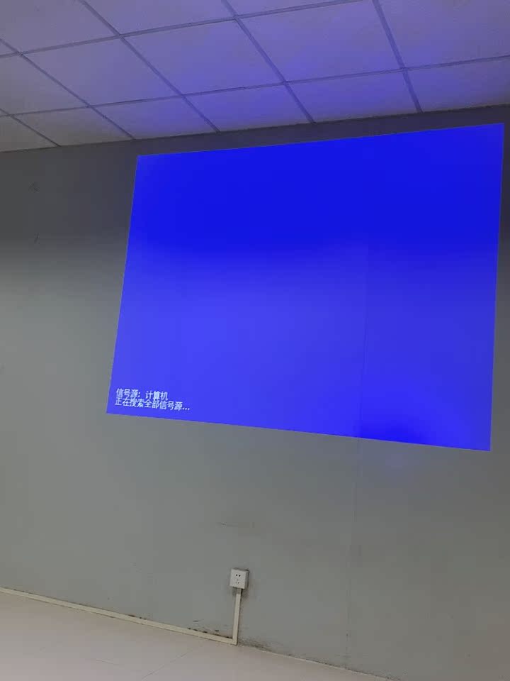 EPSON爱普生CB-X05E投影仪评分很高？