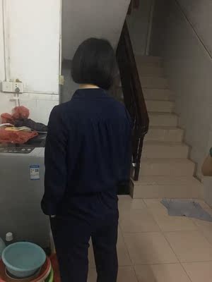 衣服到了差不多十天了，很滿意，尺寸合身！面料也好舒服，第一次在淘寶買那麼合適的衣服，給好評．下次再來👍