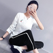 Fashion ladies casual sportswear summer Joker slim suit two-piece set 2020 Spring Korean loose Foreign